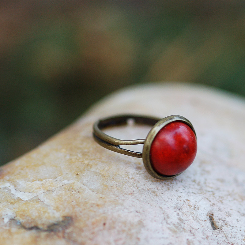 Prsten s houbovým korálem