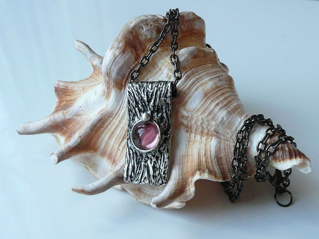 Tea violet.. / náhrdelník/