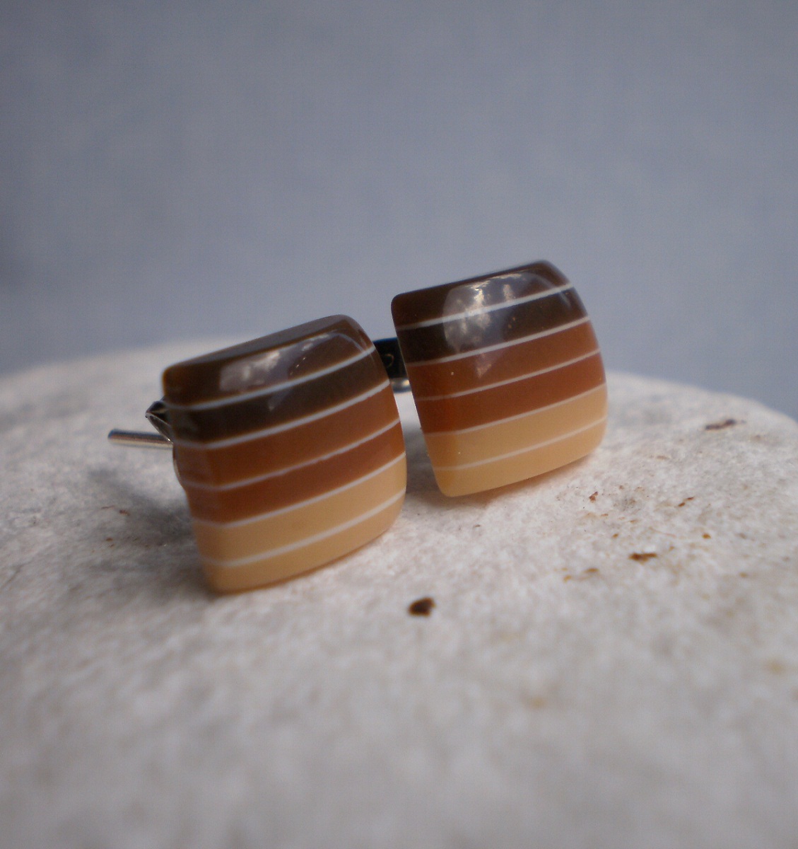 Prouhaté puzetky V.