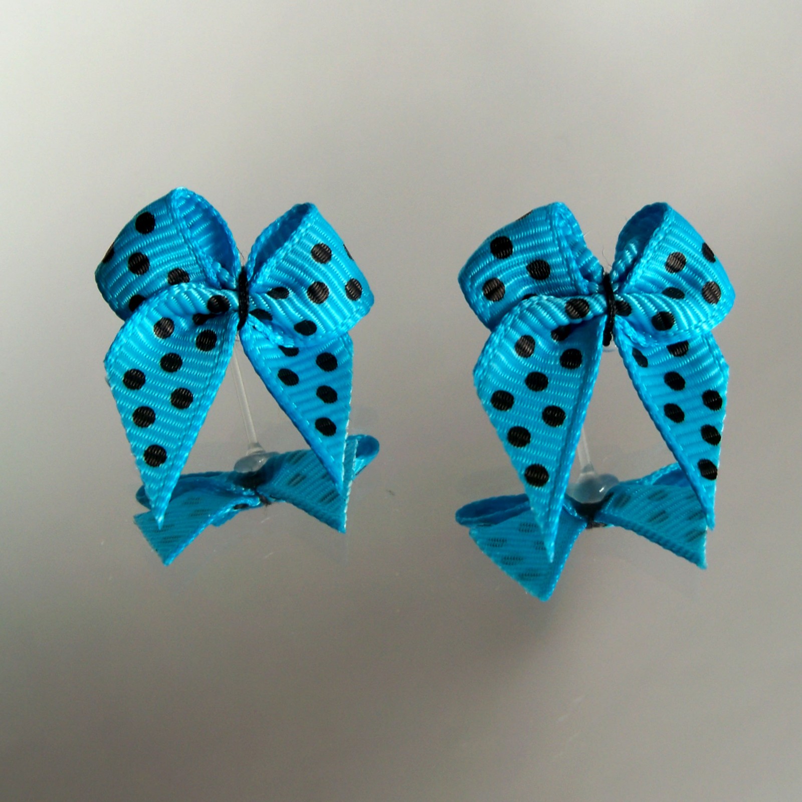 Veselé mašličky - náušnice puntík V13