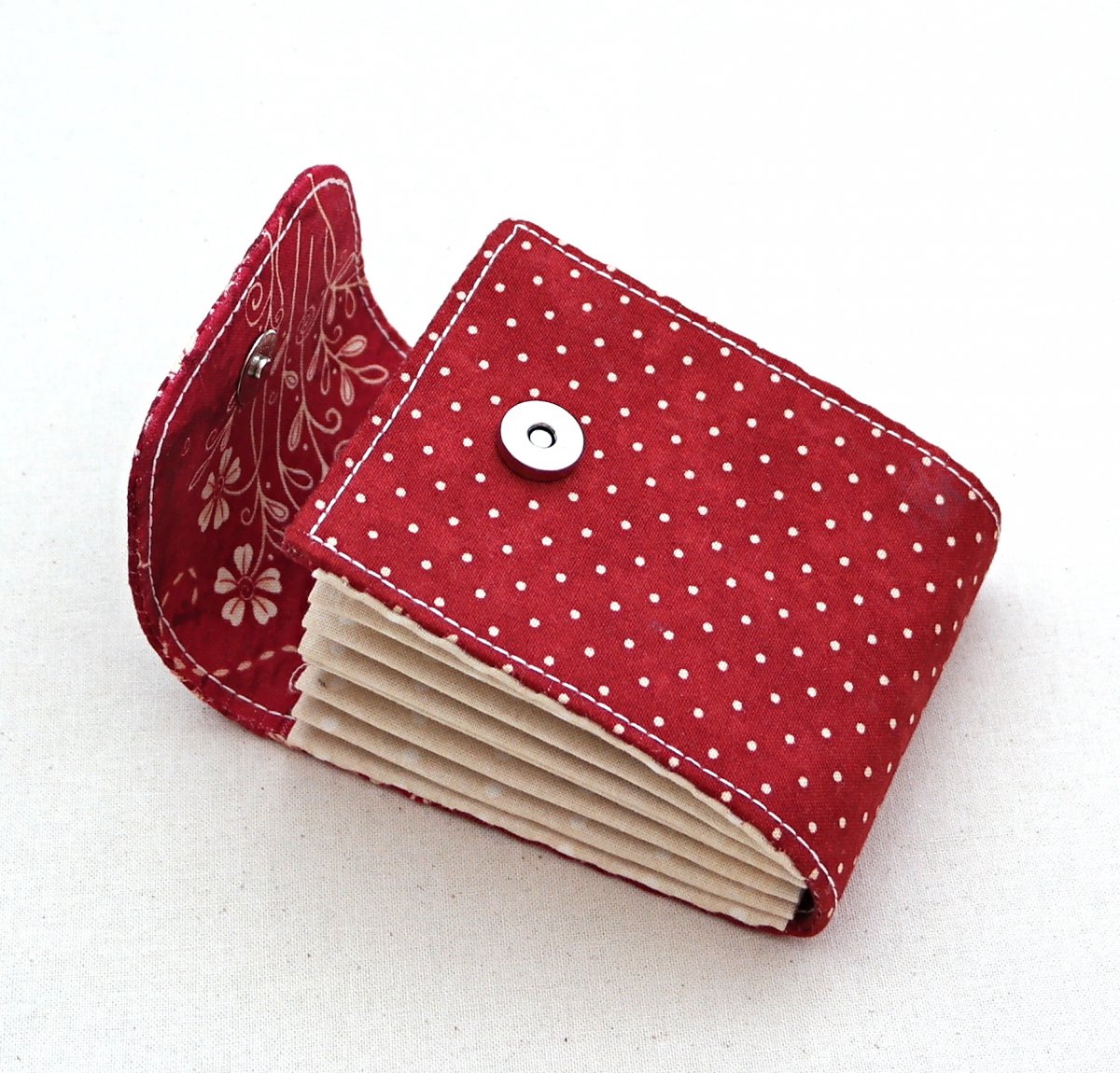 ORGANIZÉR NA KARTY/VIZITKY 