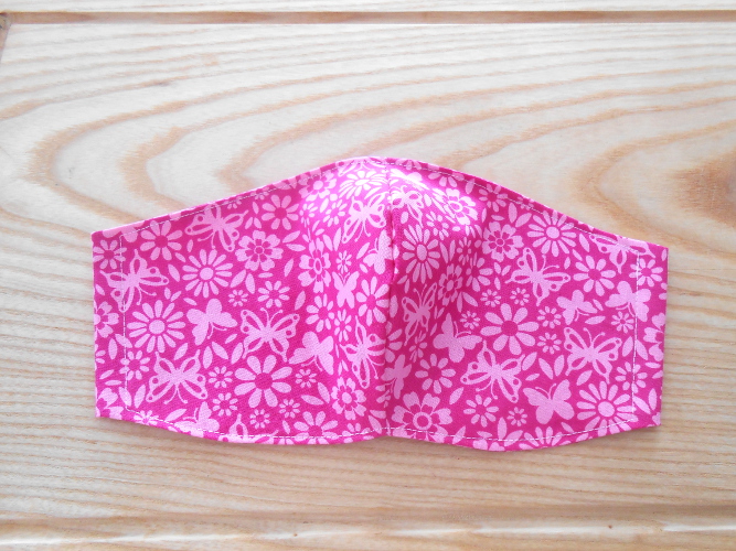 Rouška růžová s motýlky a kytičkami (71/20)