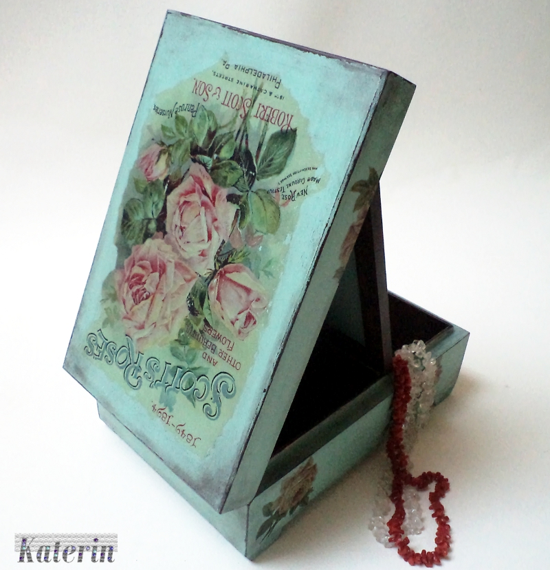 Šperkovnice s růžemi