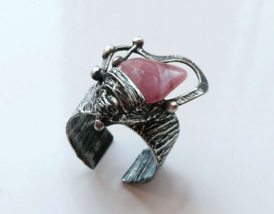 Love.. (rodochrozit) - REZERVACE (p. Věrka)