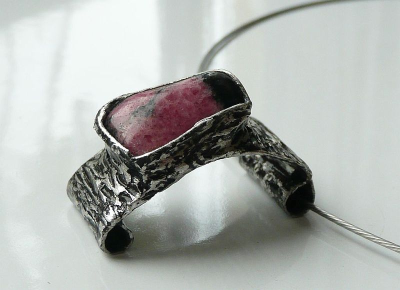 Most přes minulost..