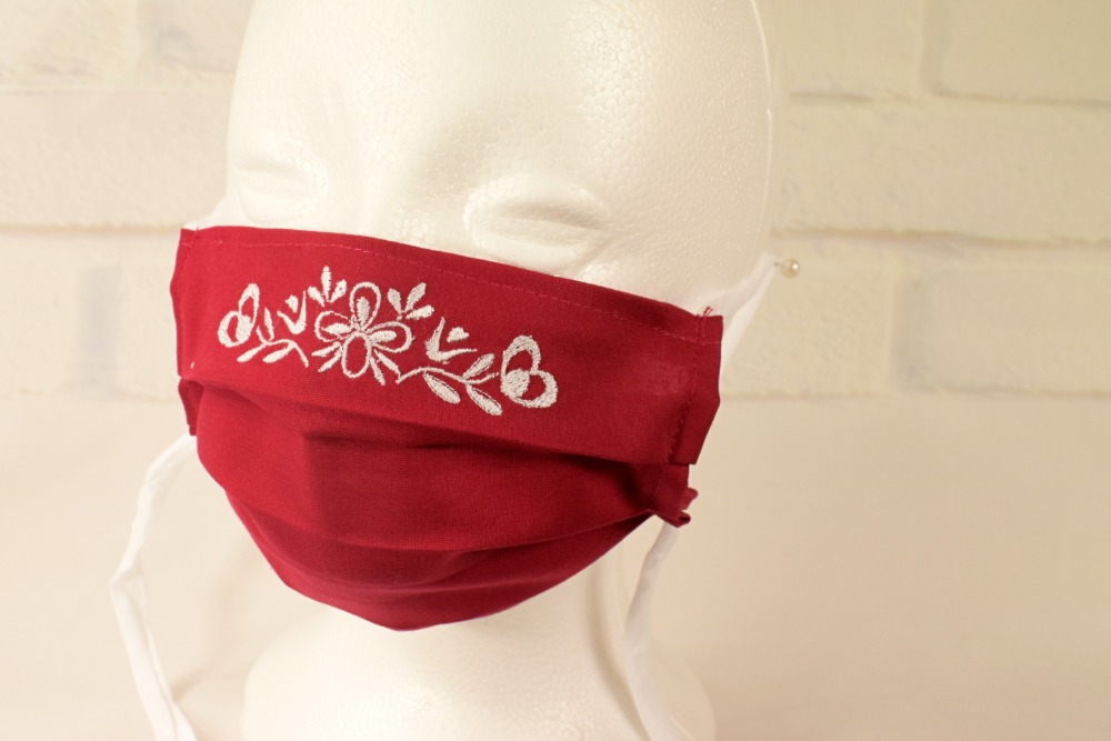 Vyšívané roušky jednovrstvé