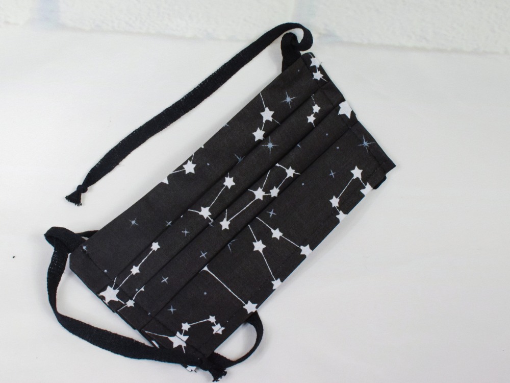 Rouška vhodná i pro seniory-bez zavazování