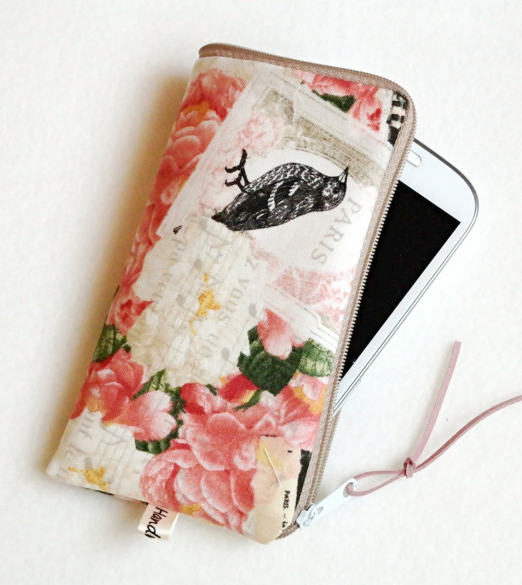 ROZKVETLÁ PAŘÍŽ -  obal na mobil