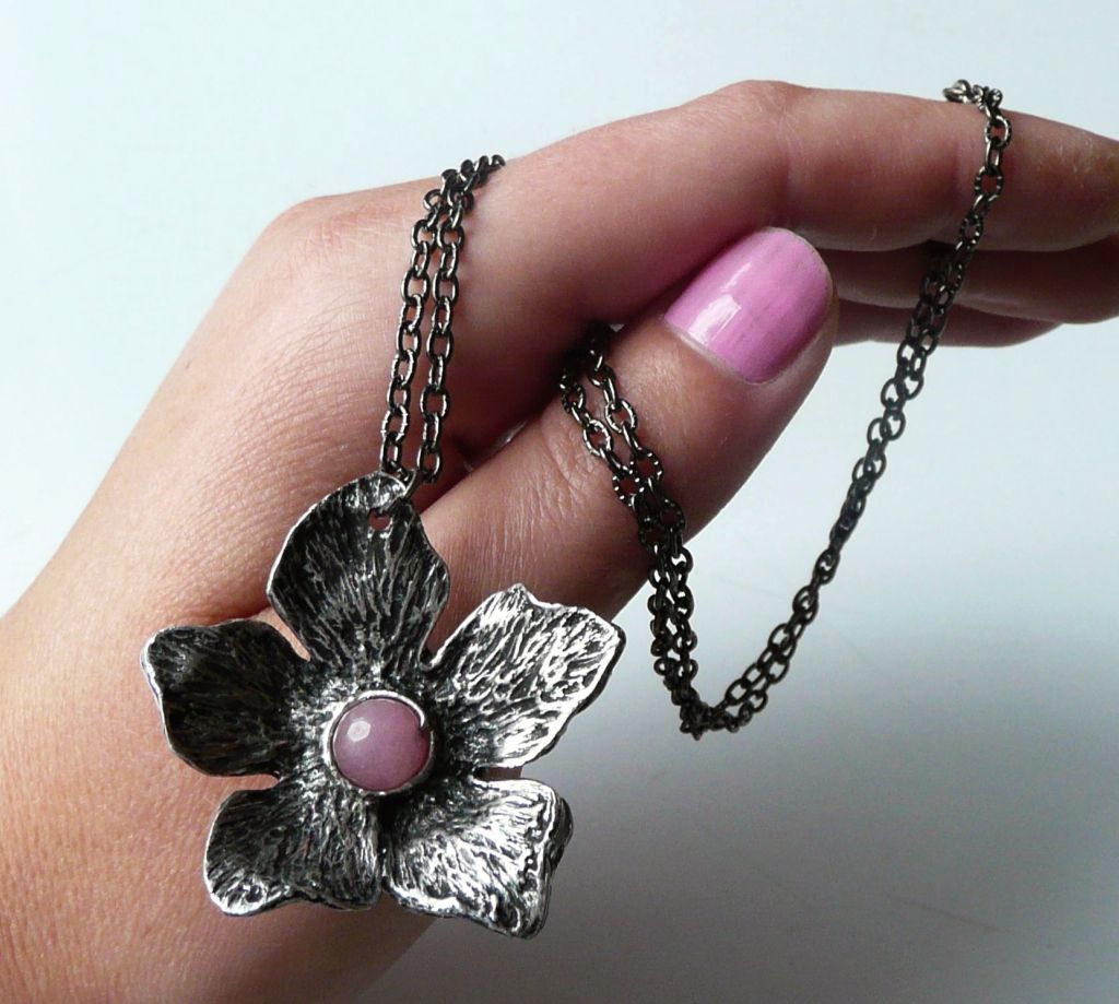 Jabloňový květ / letovaný  náhr. s morganitem/ 