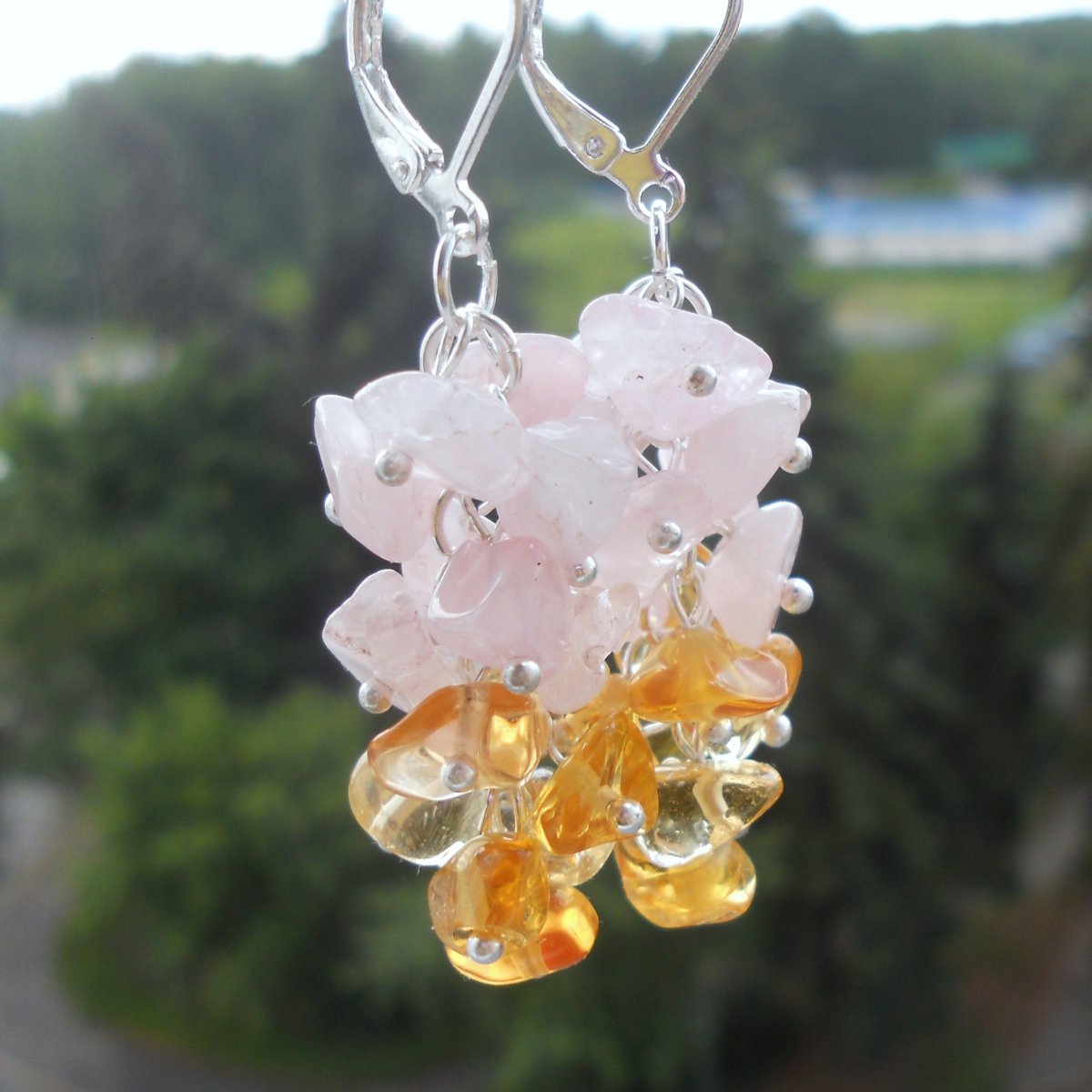 Citrín s růženínem