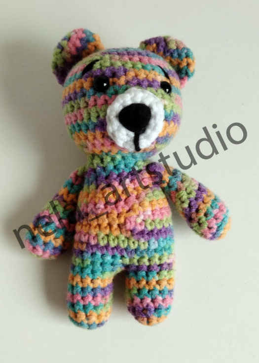 Háčkovaný medvídek růžový,fialový,modrý,zelený