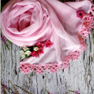 Čas růžových dnů - šifonový šál s krajkou