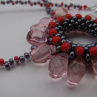náhrdelník s růžovými kapkami