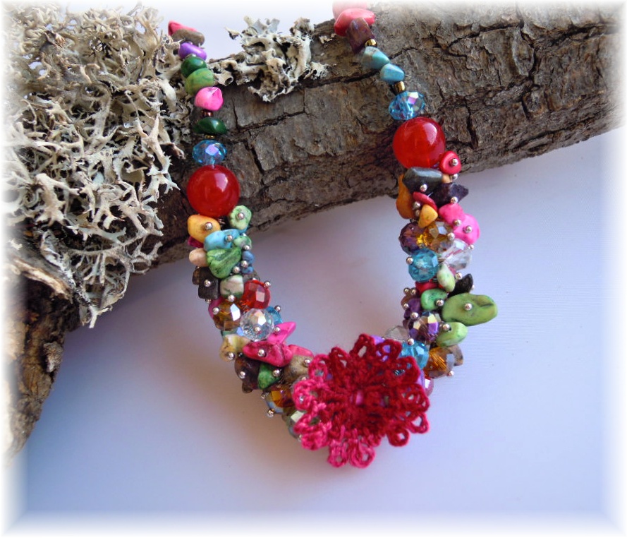 Náhrdelník rozkvetlý 2