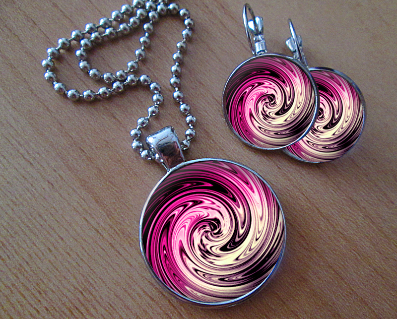 Sada náušniček a přívěsku na přání