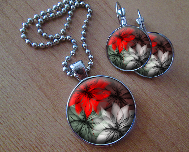 Sada náušniček a přívěsku 