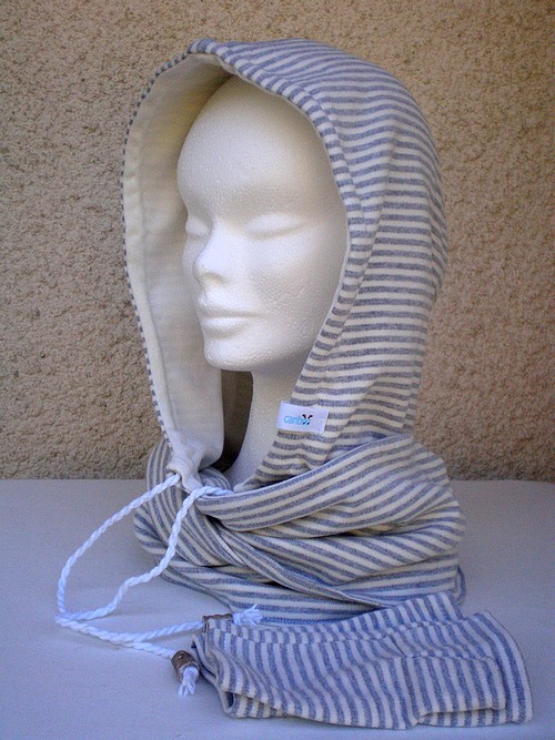 Šálák-oboustranný nákrčník s kapucou