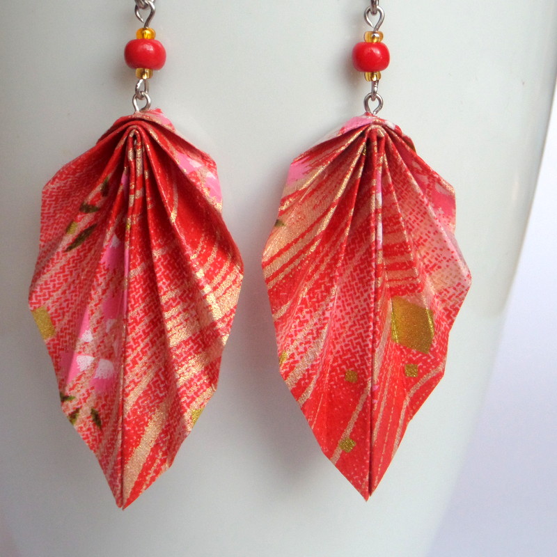 Kapka krve - origami náušnice