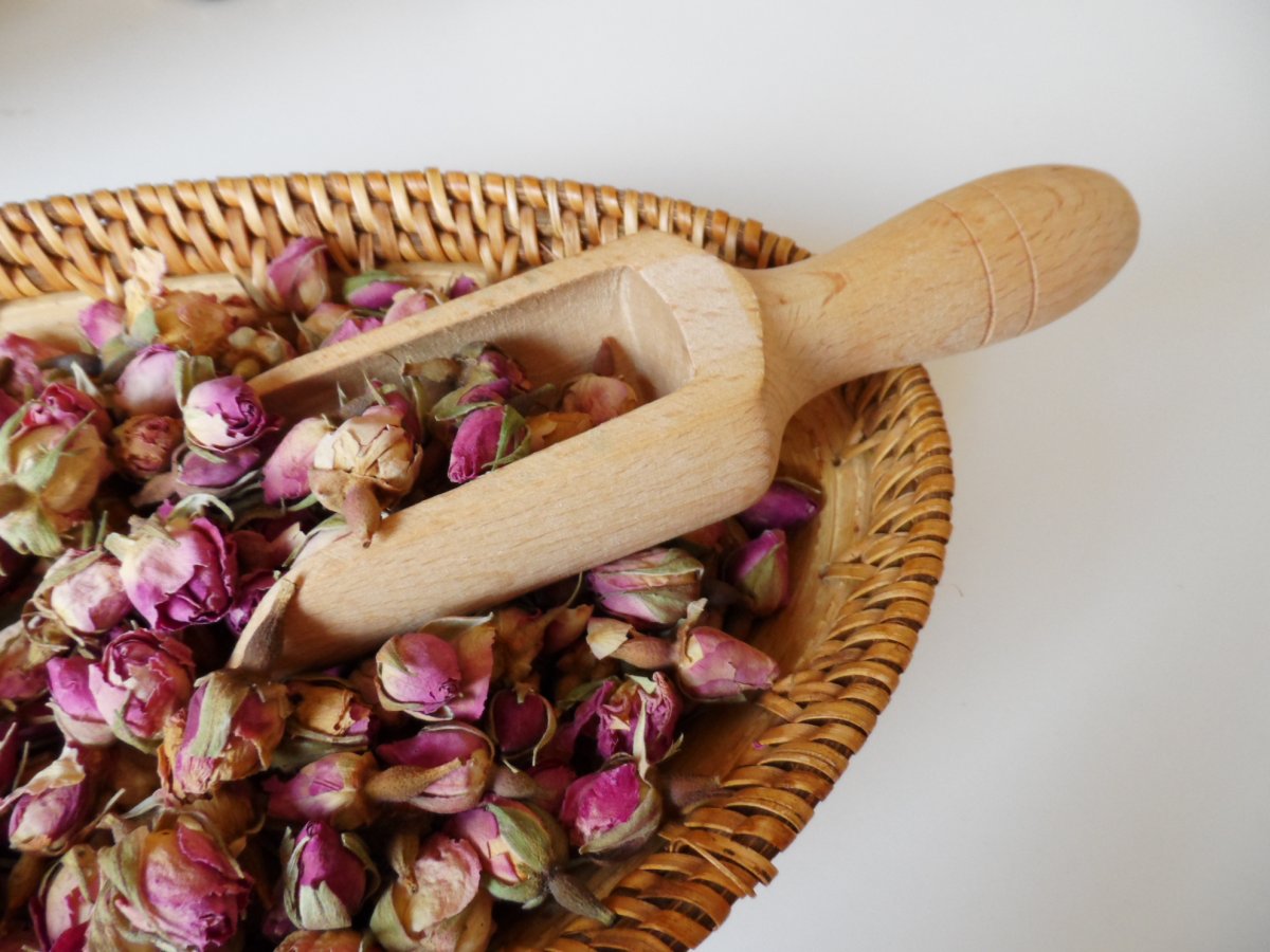 Sušená poupátka růže - 10 g