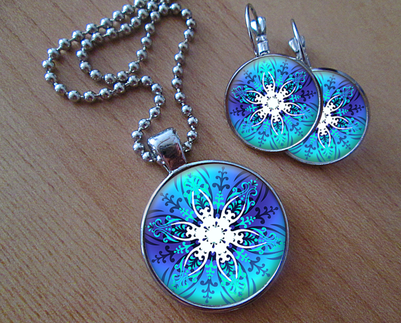 Když mráz čaruje  -  Sada náušniček a přívěsku