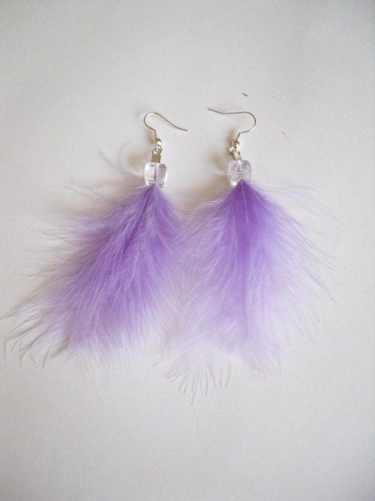 Peříčkové naušnice - sv. fialová