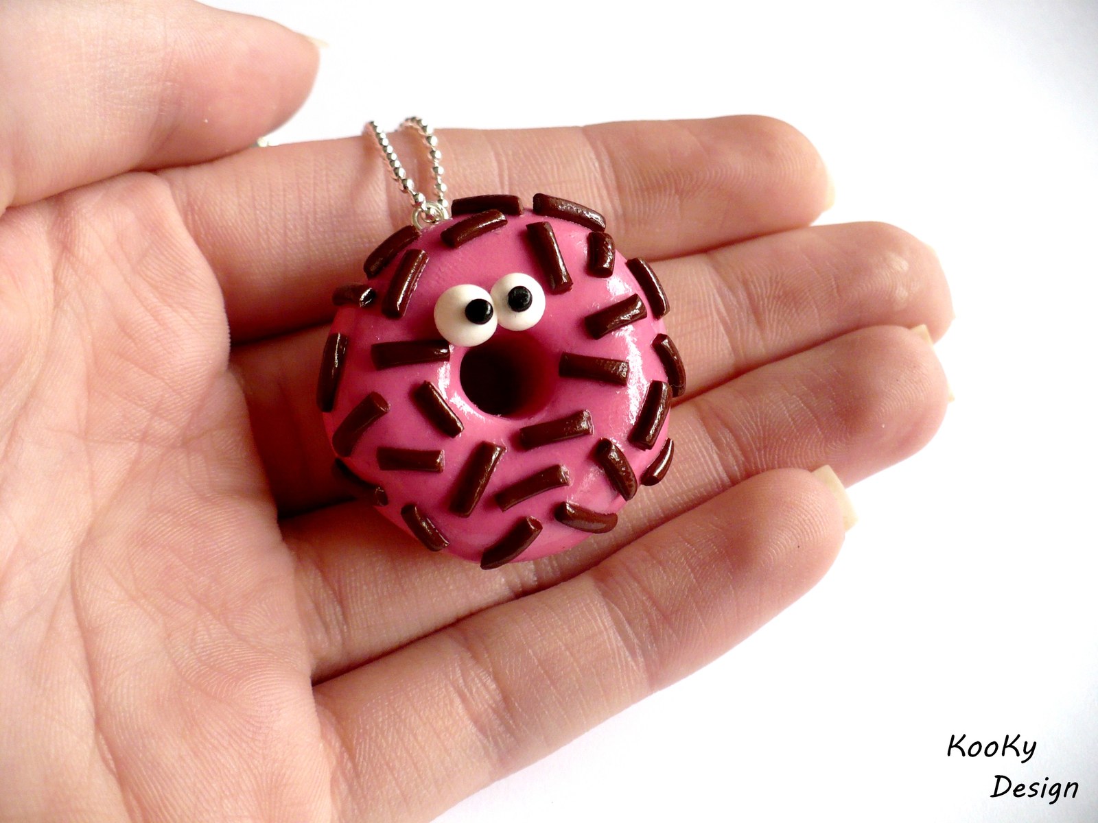 Náhrdelník - donutek