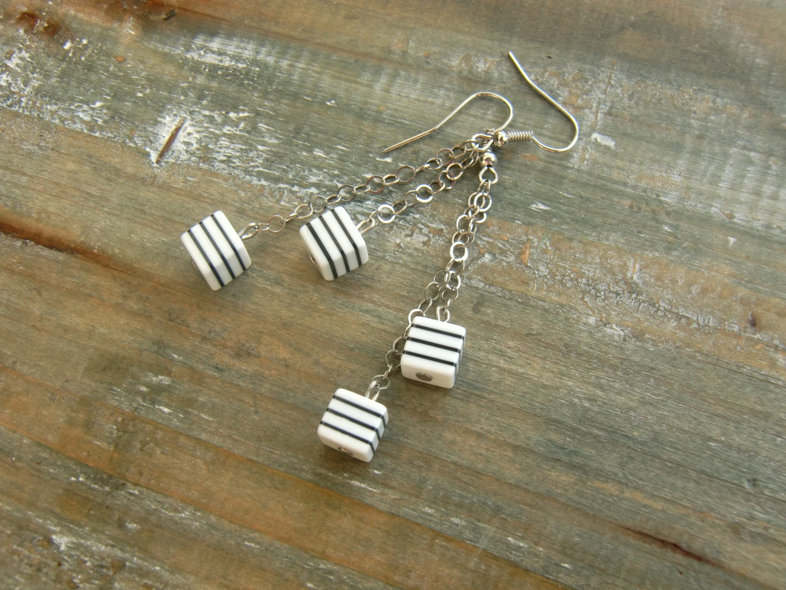 Řetízkové náušnice