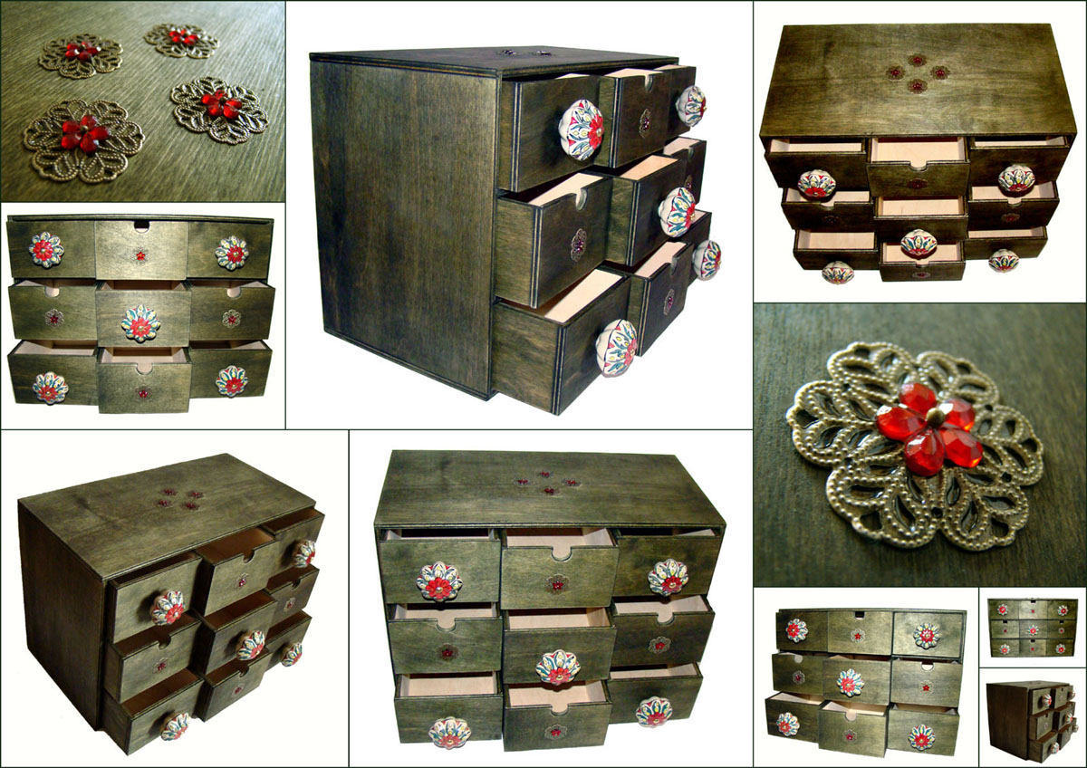 Beatrix - obří šperkovnice