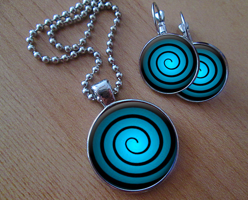 Follow me -  Sada náušniček a přívěsku