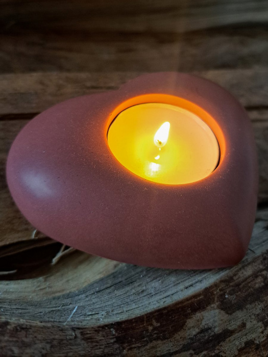 SVÍCEN OBLÉ SRDÍČKO TERAKOTOVÉ