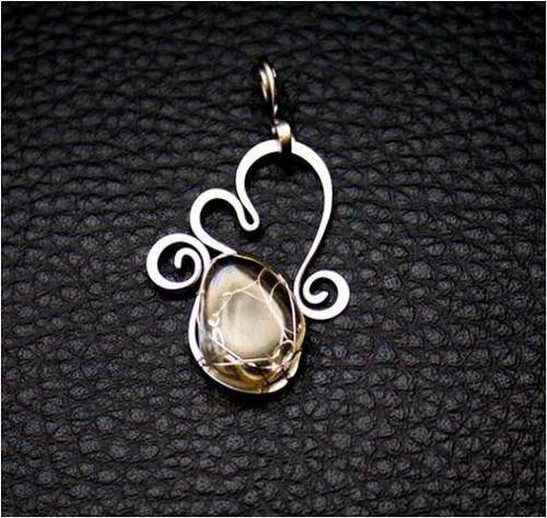 SRDCE CITRÍNU- citrín-tepaný- hypoalergenní chirurgická ocel