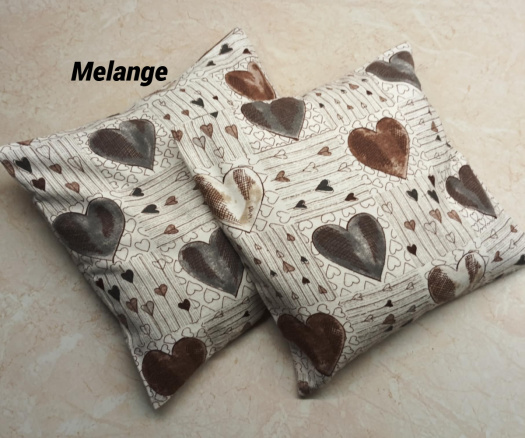    Srdíčkový  flanelový plněný polštářek