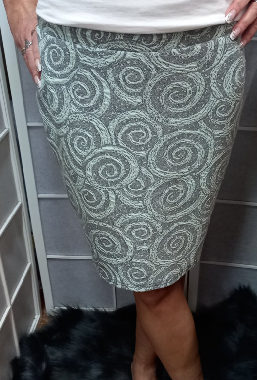 Sukně - zelenkavé spirálky na šedé, velikost M (polyester)
