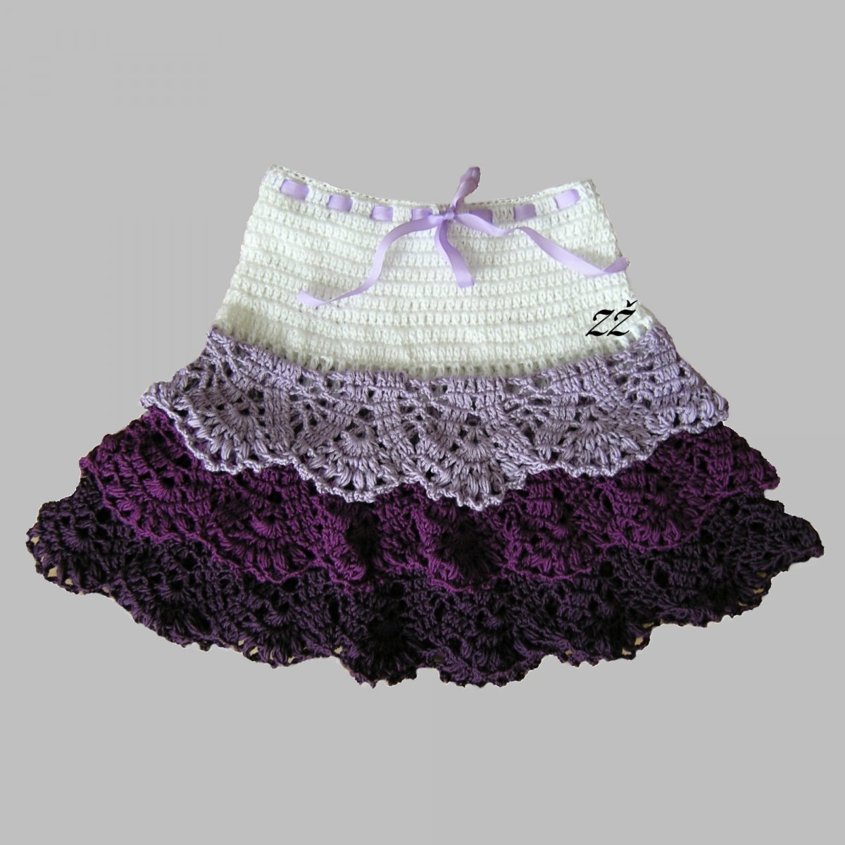 HÁČKOVANÁ SUKÝNKA