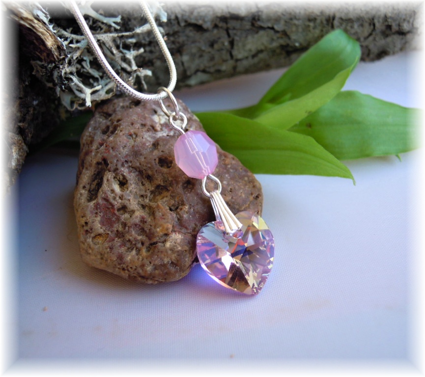 Náhrdelník Swarovski lila