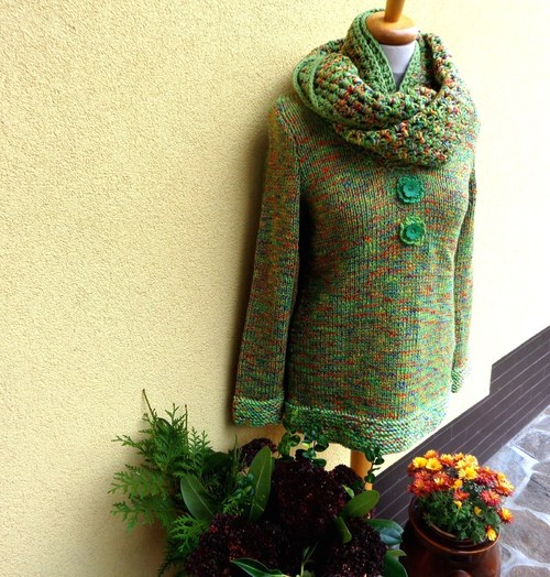 zelenkavý svetřík M,L