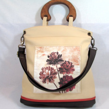 kabelka s květem