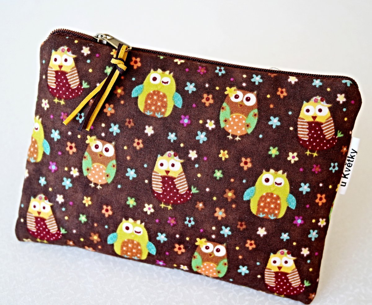 HNĚDÉ SOVIČKY - taštička
