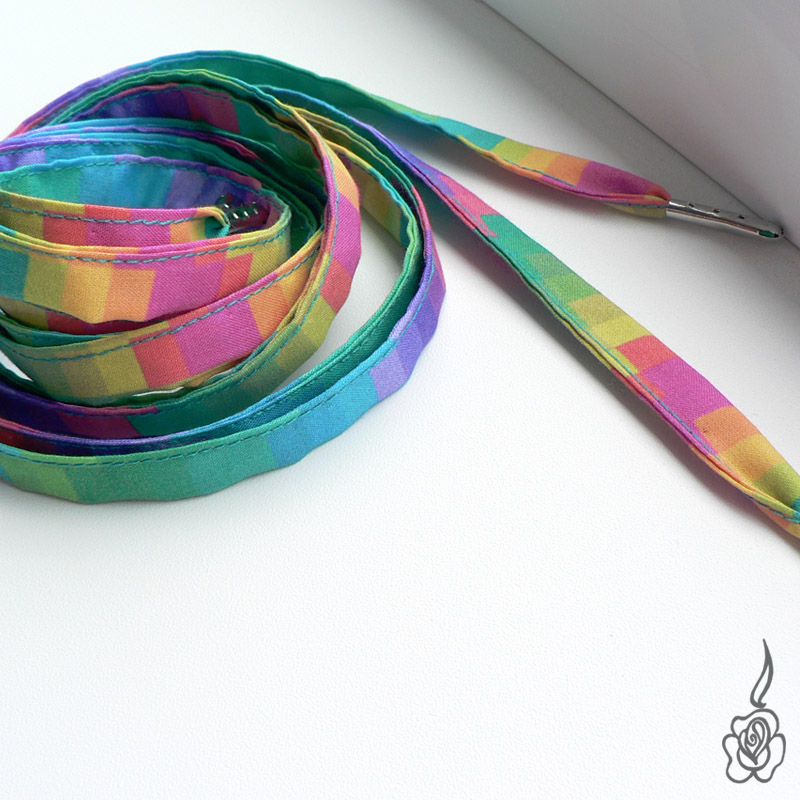 Barevné tkaničky č.13