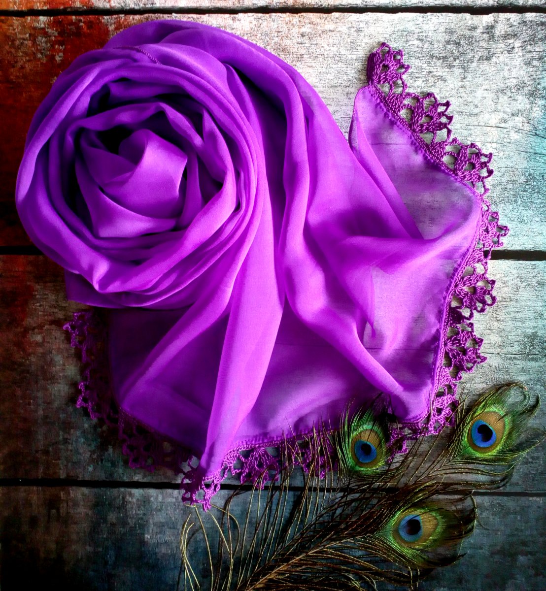 Tisíc pocitů - šifonový šál s krajkou