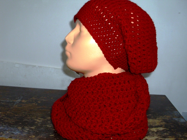 souprava v červené