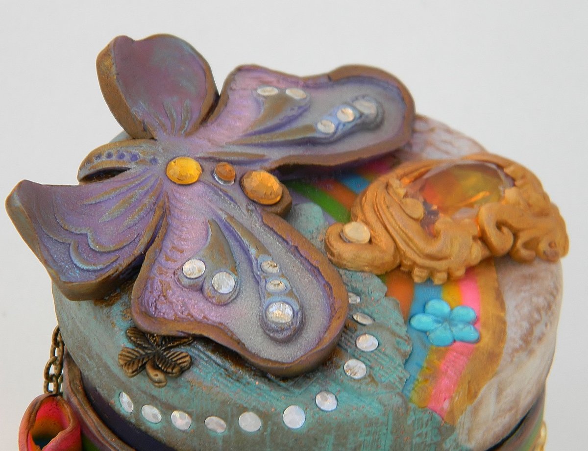 Šperkovnice duhová