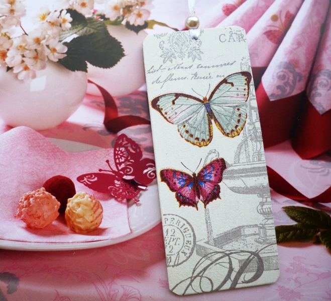 dřevěná záložka do knihy