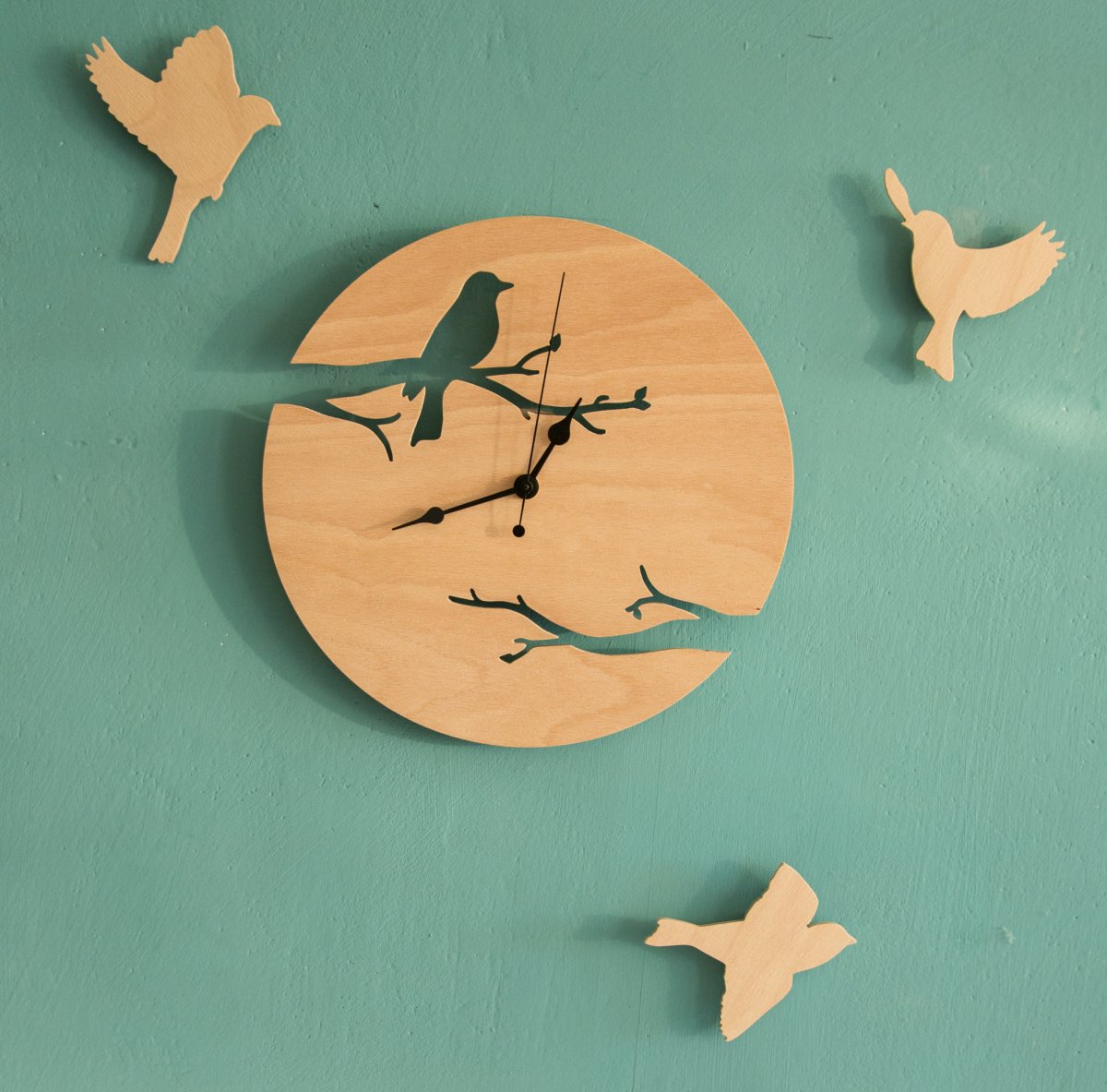 Hodiny z lesní říše + 3 kusy ptáčků 