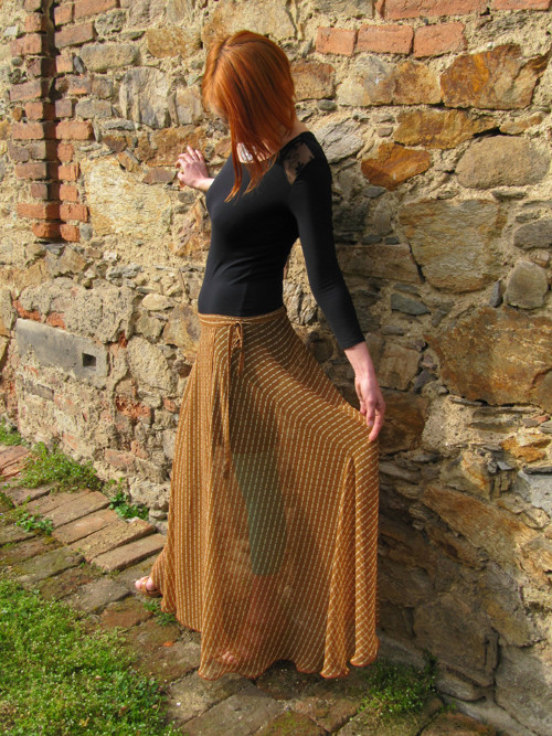 Zavinovací sukně -hnědavá s čárky: VÝPRODEJ Z 555,-