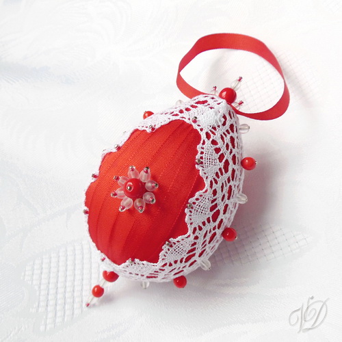 Originální vajíčko s korálky (OZ023)