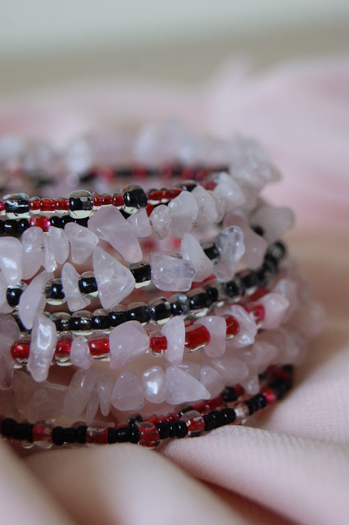 Vampire - náramek na ruku