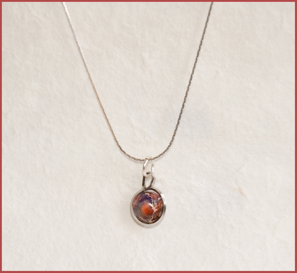 Variscitový náhrdelník