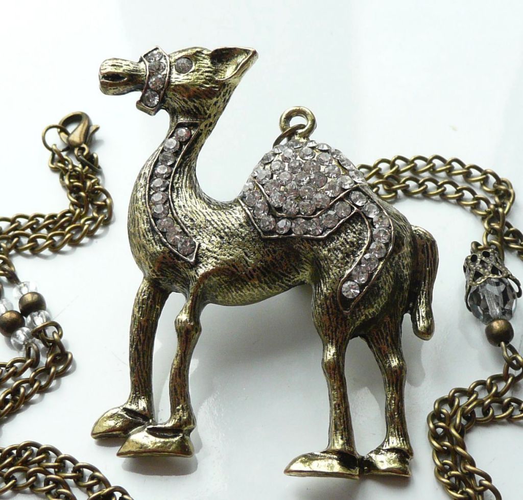 ..Zrozen v poušti..