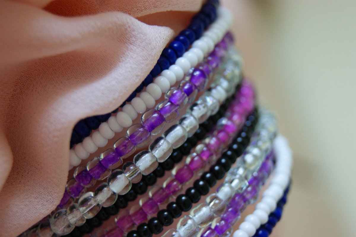 Vivien - náramek na ruku